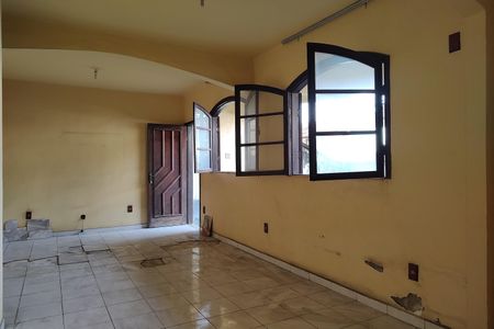 Casa à venda com 257m², 4 quartos e 2 vagas Casa à venda com 257m², 4 quartos e 2 vagasSala