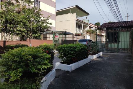 Casa à venda com 257m², 4 quartos e 2 vagas Casa à venda com 257m², 4 quartos e 2 vagasFachada do condomínio
