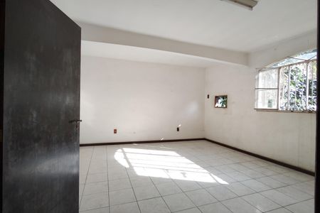 Casa à venda com 257m², 4 quartos e 2 vagas Casa à venda com 257m², 4 quartos e 2 vagasQuarto 4 - Suíte