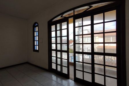 Casa à venda com 257m², 4 quartos e 2 vagas Casa à venda com 257m², 4 quartos e 2 vagasQuarto 2