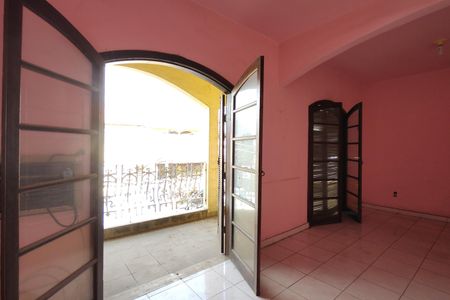 Casa à venda com 257m², 4 quartos e 2 vagas Casa à venda com 257m², 4 quartos e 2 vagasQuarto 1