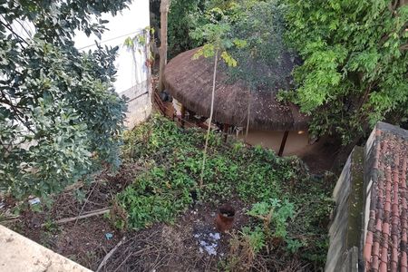 Casa à venda com 257m², 4 quartos e 2 vagas Casa à venda com 257m², 4 quartos e 2 vagasQuintal
