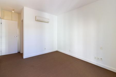 Apartamento para alugar com 95m², 2 quartos e 2 vagas Apartamento para alugar com 95m², 2 quartos e 2 vagasSuíte