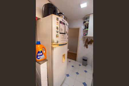 Apartamento à venda com 60m², 3 quartos e 1 vaga Apartamento à venda com 60m², 3 quartos e 1 vagaCozinha e Área de Serviço