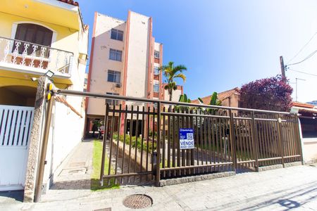 Apartamento à venda com 60m², 3 quartos e 1 vaga Apartamento à venda com 60m², 3 quartos e 1 vagaFachada
