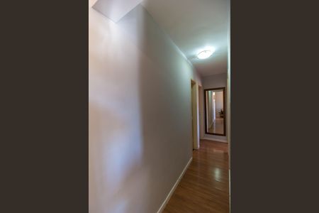 Apartamento à venda com 60m², 3 quartos e 1 vaga Apartamento à venda com 60m², 3 quartos e 1 vagaCorredor