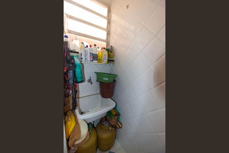 Apartamento à venda com 60m², 3 quartos e 1 vaga Apartamento à venda com 60m², 3 quartos e 1 vagaCozinha e Área de Serviço
