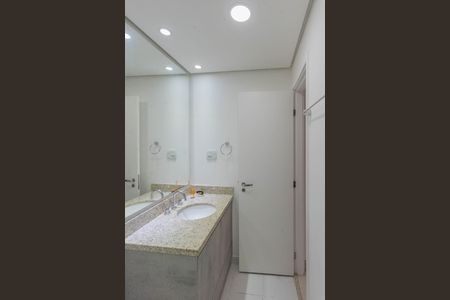 Apartamento para alugar com 51m², 1 quarto e 1 vaga Apartamento para alugar com 51m², 1 quarto e 1 vagaBanheiro da Suíte