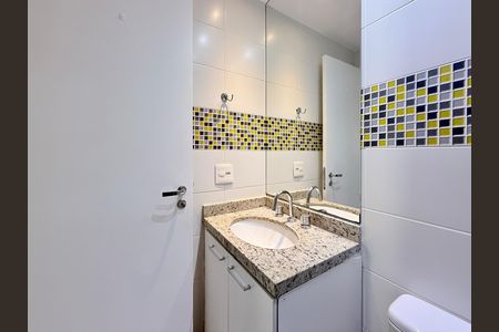 Apartamento para alugar com 94m², 2 quartos e 2 vagasBanheiro Social  