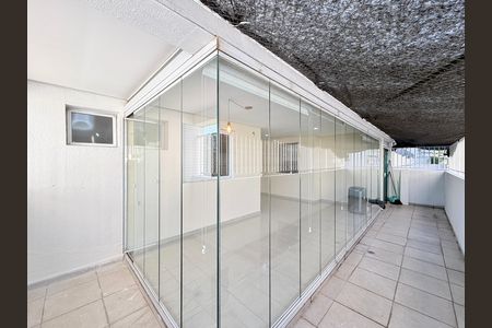 Apartamento para alugar com 94m², 2 quartos e 2 vagasSacada