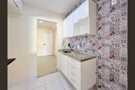 Apartamento para alugar com 94m², 2 quartos e 2 vagasCozinha 