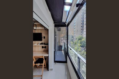 Varanda de kitnet/studio para alugar com 1 quarto, 19m² em Vila Mariana, São Paulo