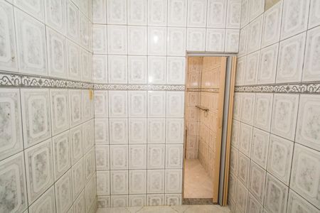 Casa para alugar com 45m², 1 quarto e sem vaga Casa para alugar com 45m², 1 quarto e sem vagaCozinha e Área de Serviço