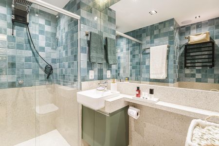 Studio para alugar com 27m², 1 quarto e sem vaga Studio para alugar com 27m², 1 quarto e sem vagaBanheiro