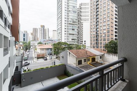 Studio para alugar com 27m², 1 quarto e sem vaga Studio para alugar com 27m², 1 quarto e sem vagaVaranda