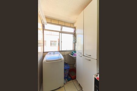 Apartamento à venda com 72m², 3 quartos e 1 vaga Apartamento à venda com 72m², 3 quartos e 1 vagaCozinha - Área de Serviço
