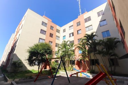 Apartamento à venda com 72m², 3 quartos e 1 vaga Apartamento à venda com 72m², 3 quartos e 1 vagaÁrea Comum