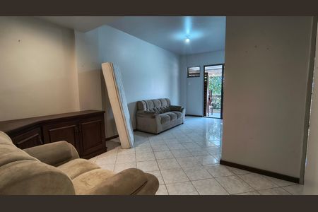 Sala de apartamento para alugar com 2 quartos, 80m² em Recreio dos Bandeirantes, Rio de Janeiro