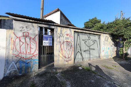 Casa para alugar com 83m², 1 quarto e 1 vaga Casa para alugar com 83m², 1 quarto e 1 vagaFachada