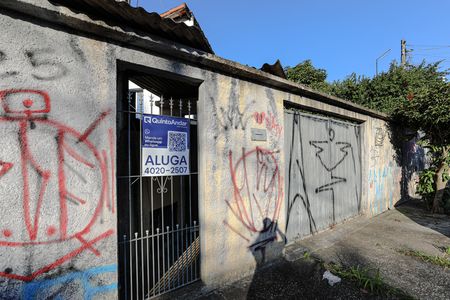 Casa para alugar com 83m², 1 quarto e 1 vaga Casa para alugar com 83m², 1 quarto e 1 vagaFachada