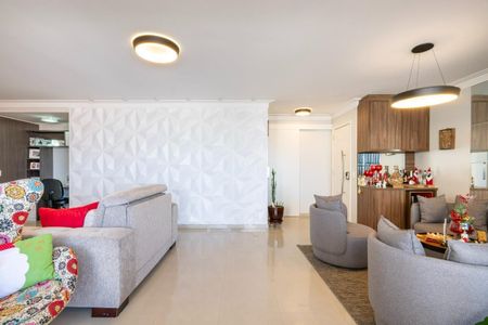 Apartamento à venda com 3 quartos, 134m² em Jardim Olympia, São Paulo