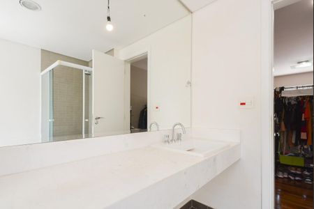 Apartamento à venda com 200m², 4 quartos e 3 vagas