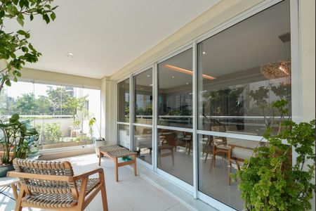 Apartamento à venda com 200m², 4 quartos e 3 vagas