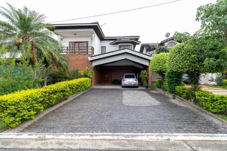 Casa de condomínio à venda com 268m², 4 quartos e 4 vagas