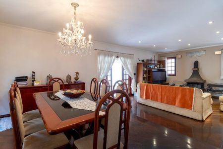 Casa de Condomínio à venda com 4 quartos, 268m² em Aldeia da Serra, Barueri