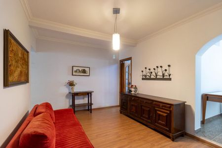 Casa à venda com 4 quartos, 150m² em Cambuci, São Paulo