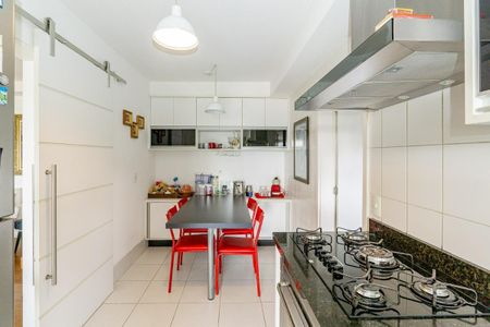 Apartamento à venda com 160m², 3 quartos e 2 vagas
