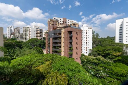 Apartamento à venda com 156m², 4 quartos e 3 vagas