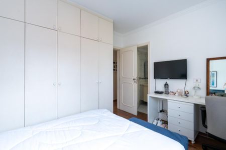 Apartamento à venda com 156m², 4 quartos e 3 vagas