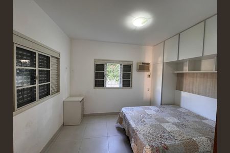Casa para alugar com 55m², 1 quarto e sem vaga Casa para alugar com 55m², 1 quarto e sem vagaQuarto