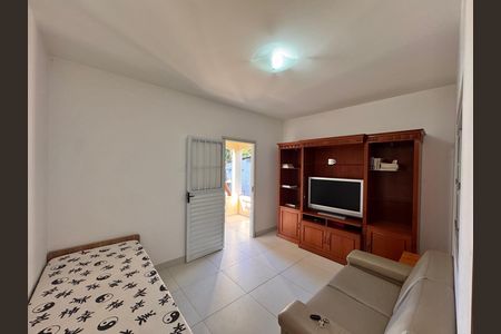 Casa para alugar com 55m², 1 quarto e sem vaga Casa para alugar com 55m², 1 quarto e sem vagaSala