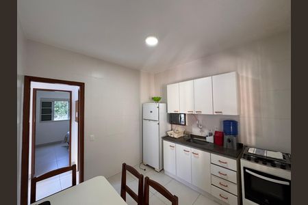 Casa para alugar com 55m², 1 quarto e sem vaga Casa para alugar com 55m², 1 quarto e sem vagaCozinha