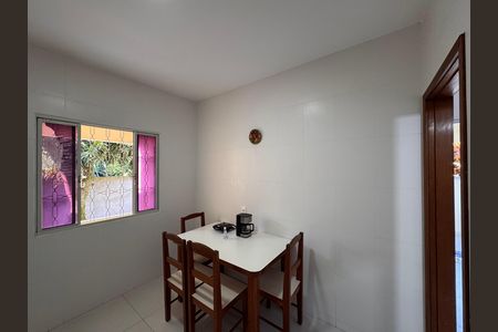 Casa para alugar com 55m², 1 quarto e sem vaga Casa para alugar com 55m², 1 quarto e sem vagaCozinha