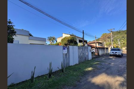 Casa para alugar com 55m², 1 quarto e sem vaga Casa para alugar com 55m², 1 quarto e sem vagaFachada