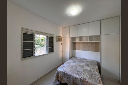 Casa para alugar com 55m², 1 quarto e sem vaga Casa para alugar com 55m², 1 quarto e sem vagaQuarto