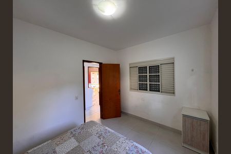 Casa para alugar com 55m², 1 quarto e sem vaga Casa para alugar com 55m², 1 quarto e sem vagaQuarto