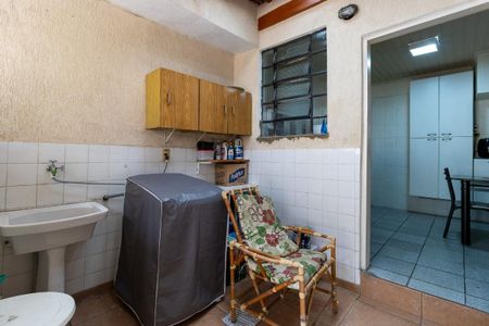 Casa à venda com 2 quartos, 140m² em Moema, São Paulo