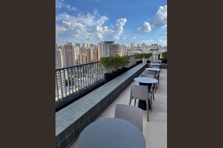 Apartamento à venda com 17m², 1 quarto e sem vaga
