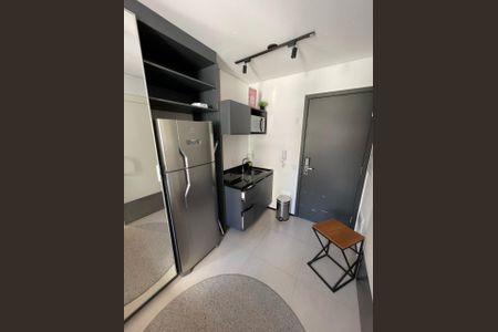 Apartamento à venda com 17m², 1 quarto e sem vaga