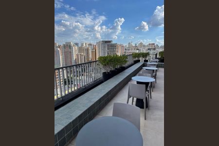 Apartamento à venda com 17m², 1 quarto e sem vaga