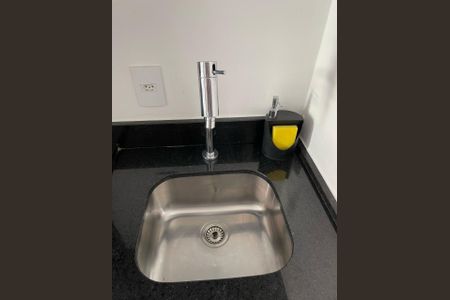 Apartamento à venda com 17m², 1 quarto e sem vaga