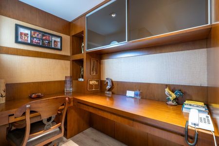 Apartamento à venda com 301m², 4 quartos e 3 vagas