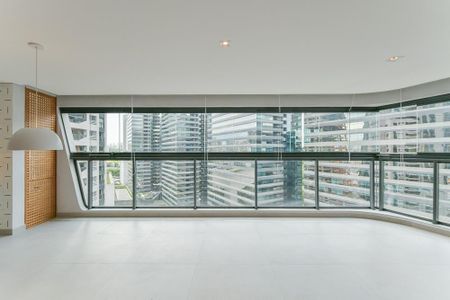 Apartamento à venda com 3 quartos, 196m² em Chácara Santo Antônio (Zona Sul), São Paulo