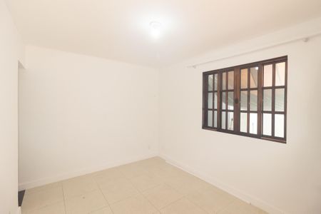 Sala de casa à venda com 3 quartos, 90m² em Jardim Letícia - Campo Grande, Rio de Janeiro