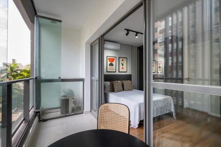Apartamento à venda com 1 quarto, 32m² em Jardim das Acacias, São Paulo