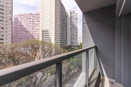Apartamento à venda com 28m², 1 quarto e sem vaga